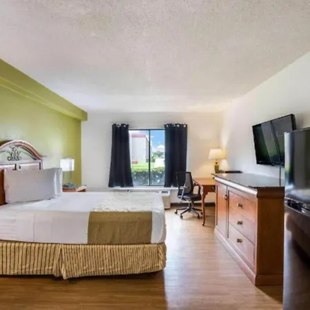 Oyo Hotel Orlando Airport-3
